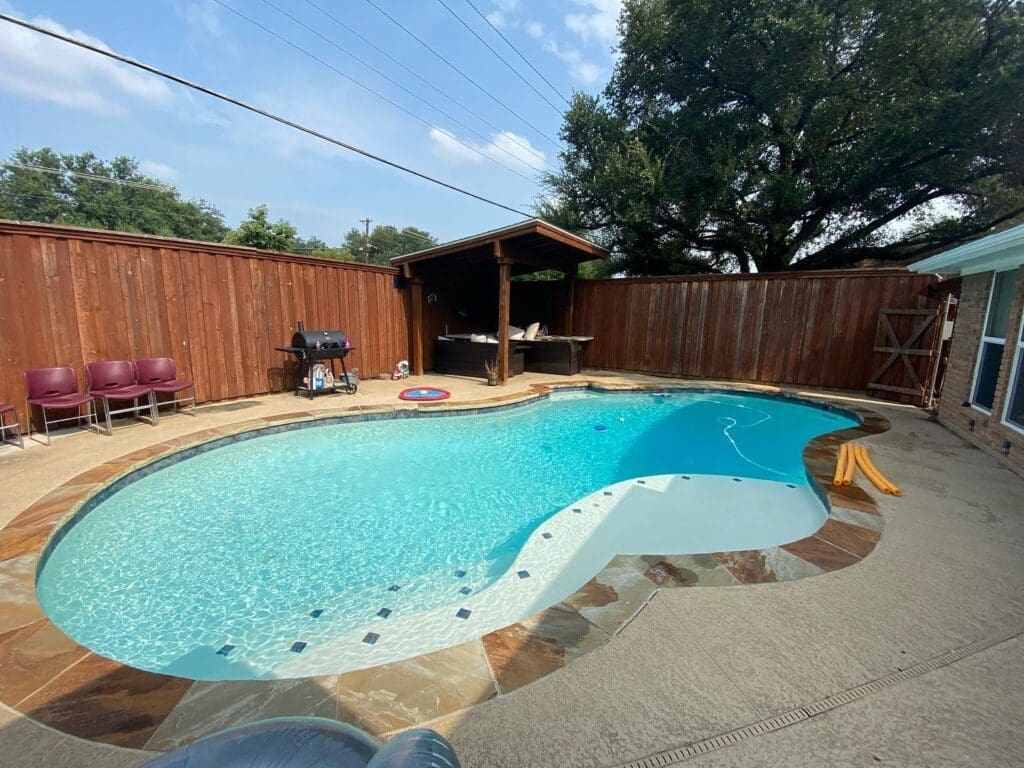 Best Pool Cleaning Service in Dallas, Texas