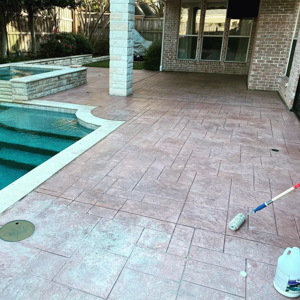 pool deck sealing Texas heat pool and spa